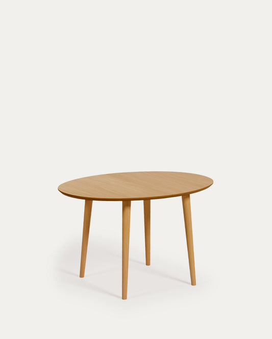 Oqui extendable oval table with an oak veneer and solid wood legs, Ø 120 (200) x 90 cm